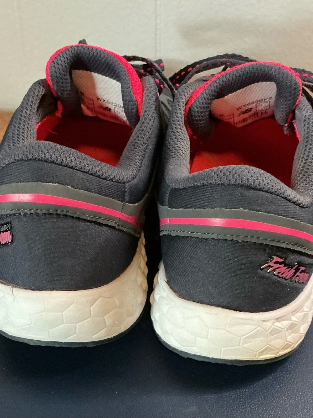 EUC Women’s New Balance Size 8 Fresh Foam Trainer